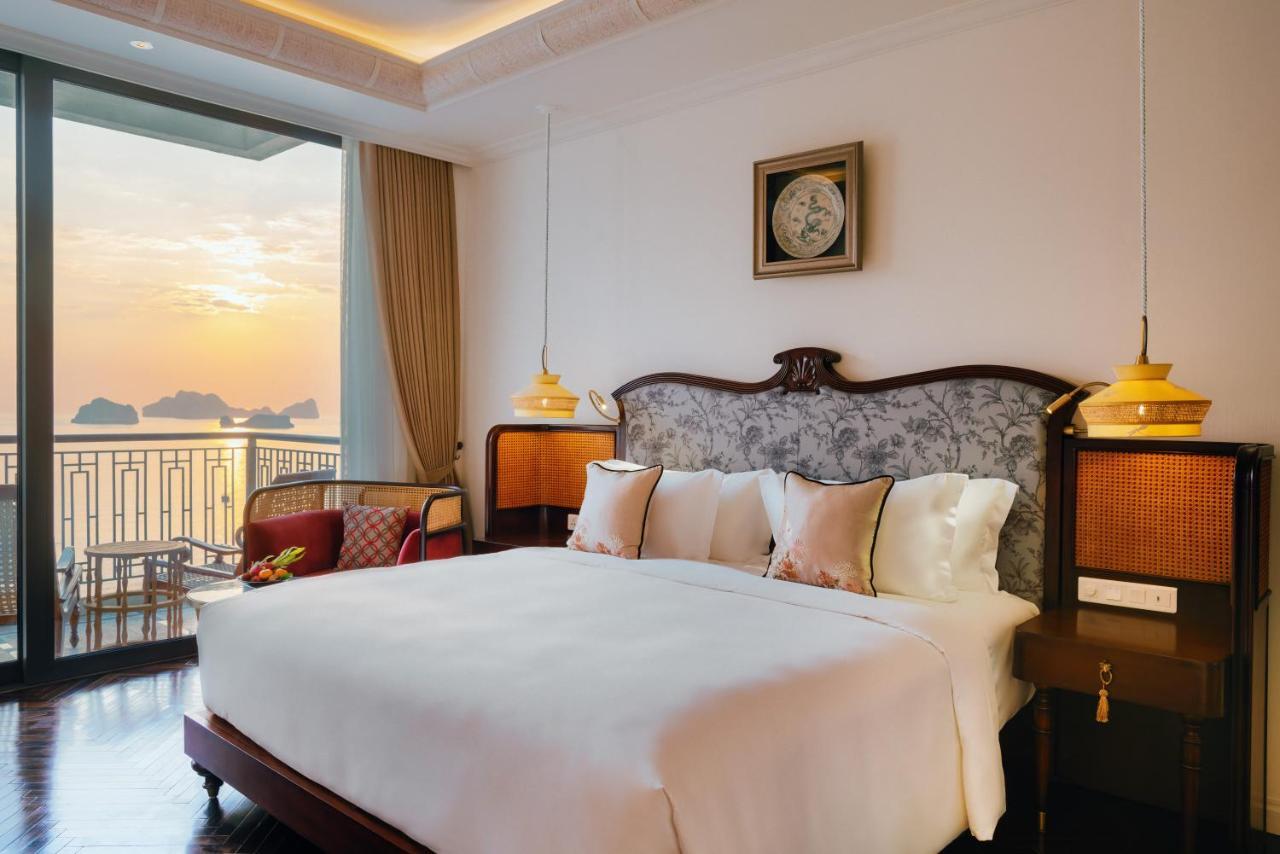 Hotel Perle D'Orient Cat Ba - Mgallery Chan Chau Esterno foto Deluxe Ocean View
