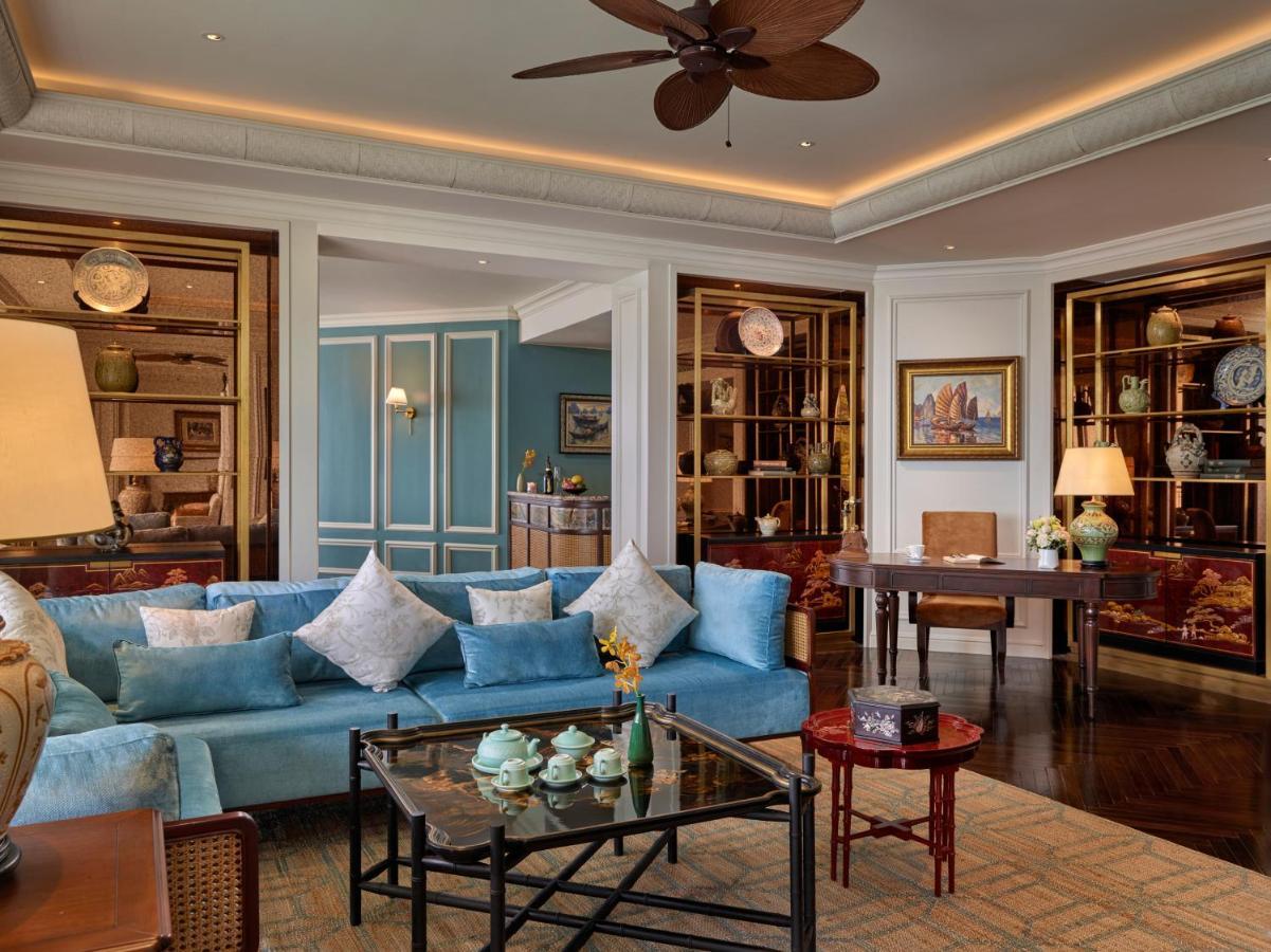Hotel Perle D'Orient Cat Ba - Mgallery Chan Chau Esterno foto The living room of a suite at the Mandarin Oriental, Bangkok