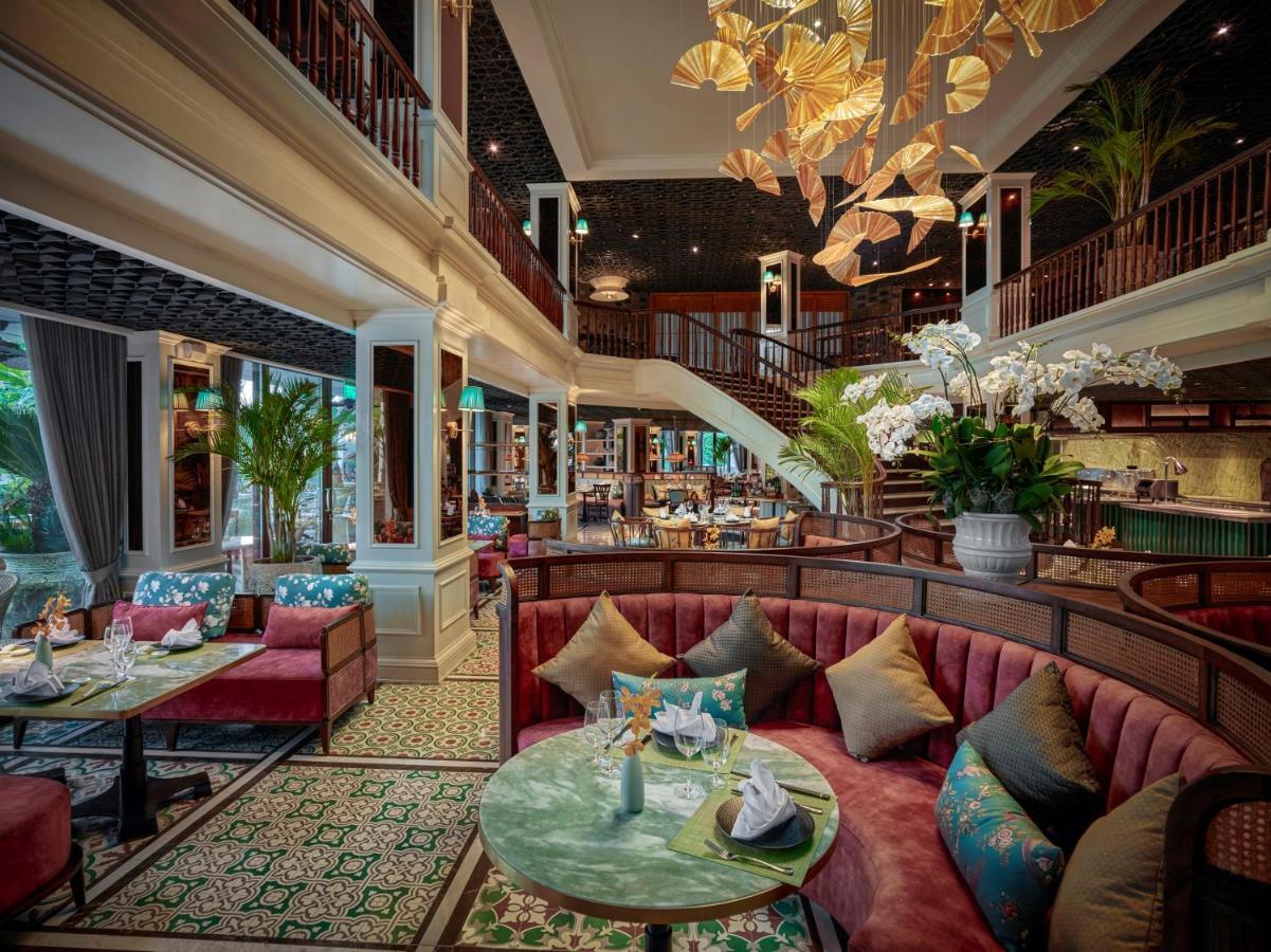 Hotel Perle D'Orient Cat Ba - Mgallery Chan Chau Esterno foto The interior of the restaurant